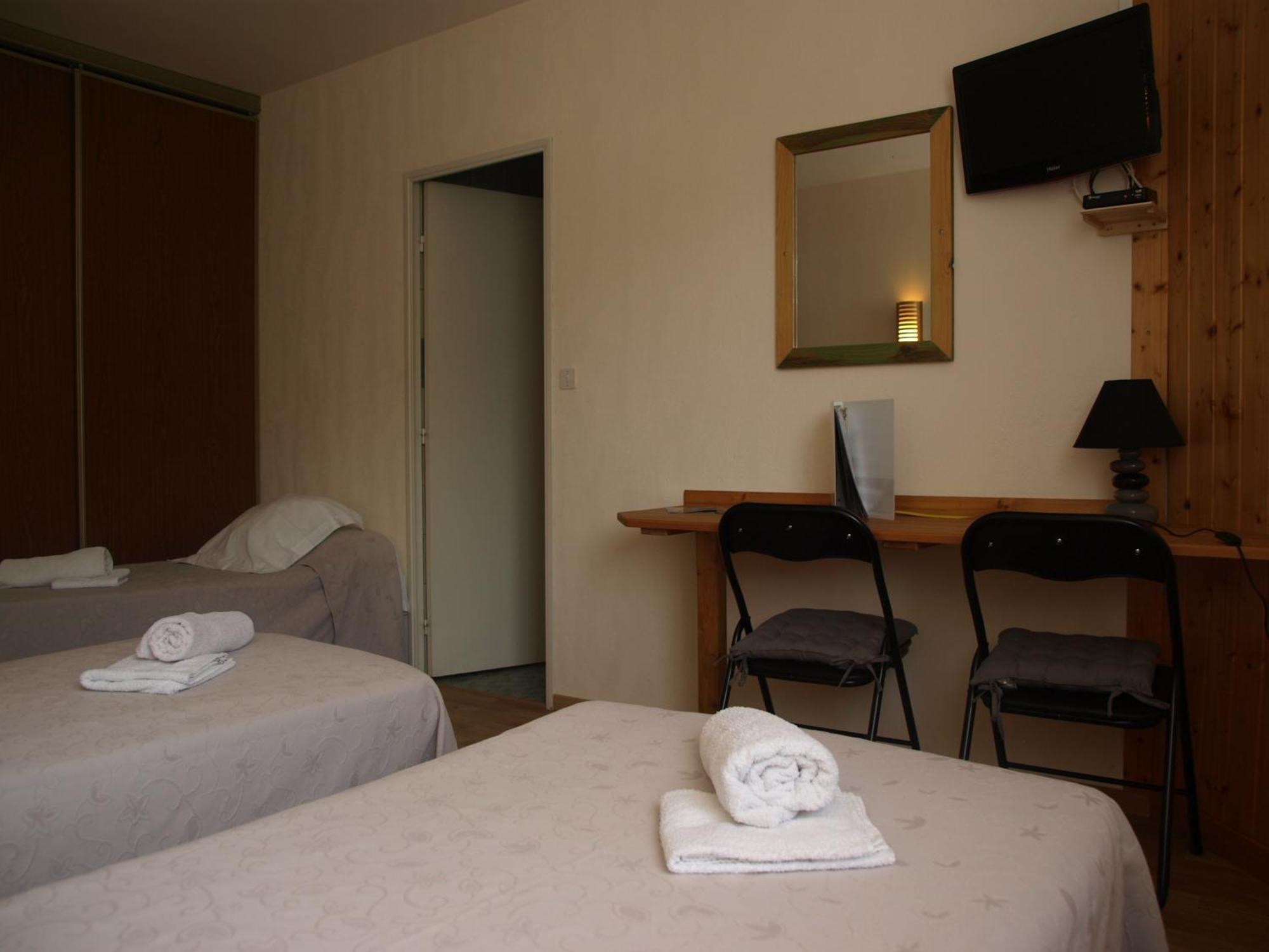 Hotel Complexe Les 4 Saisons Oust Pokój zdjęcie