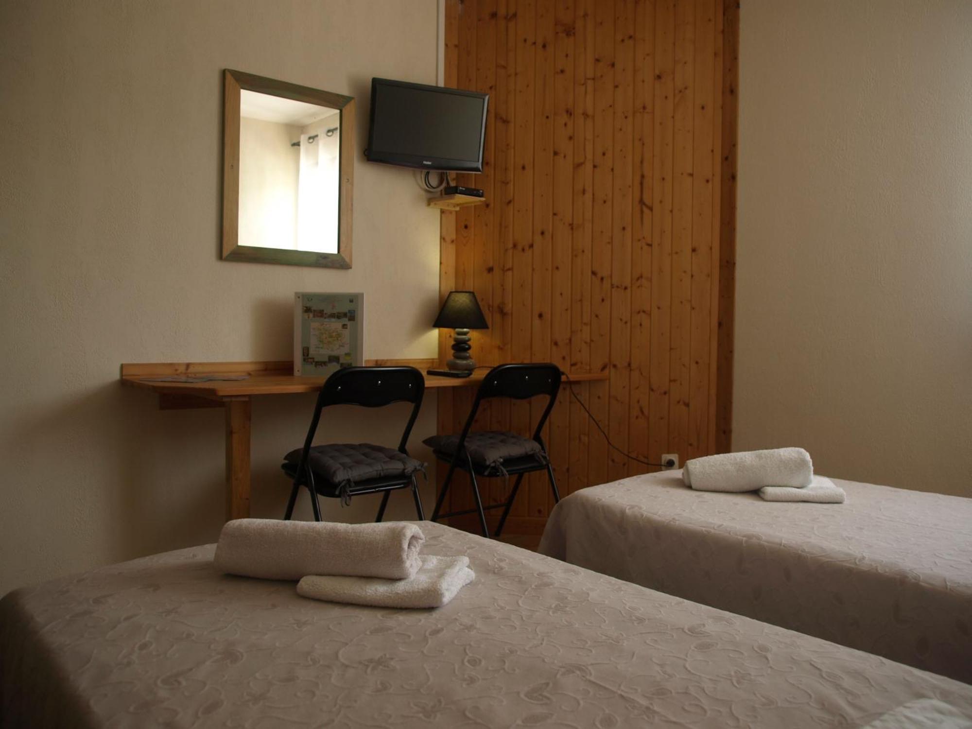 Hotel Complexe Les 4 Saisons Oust Pokój zdjęcie