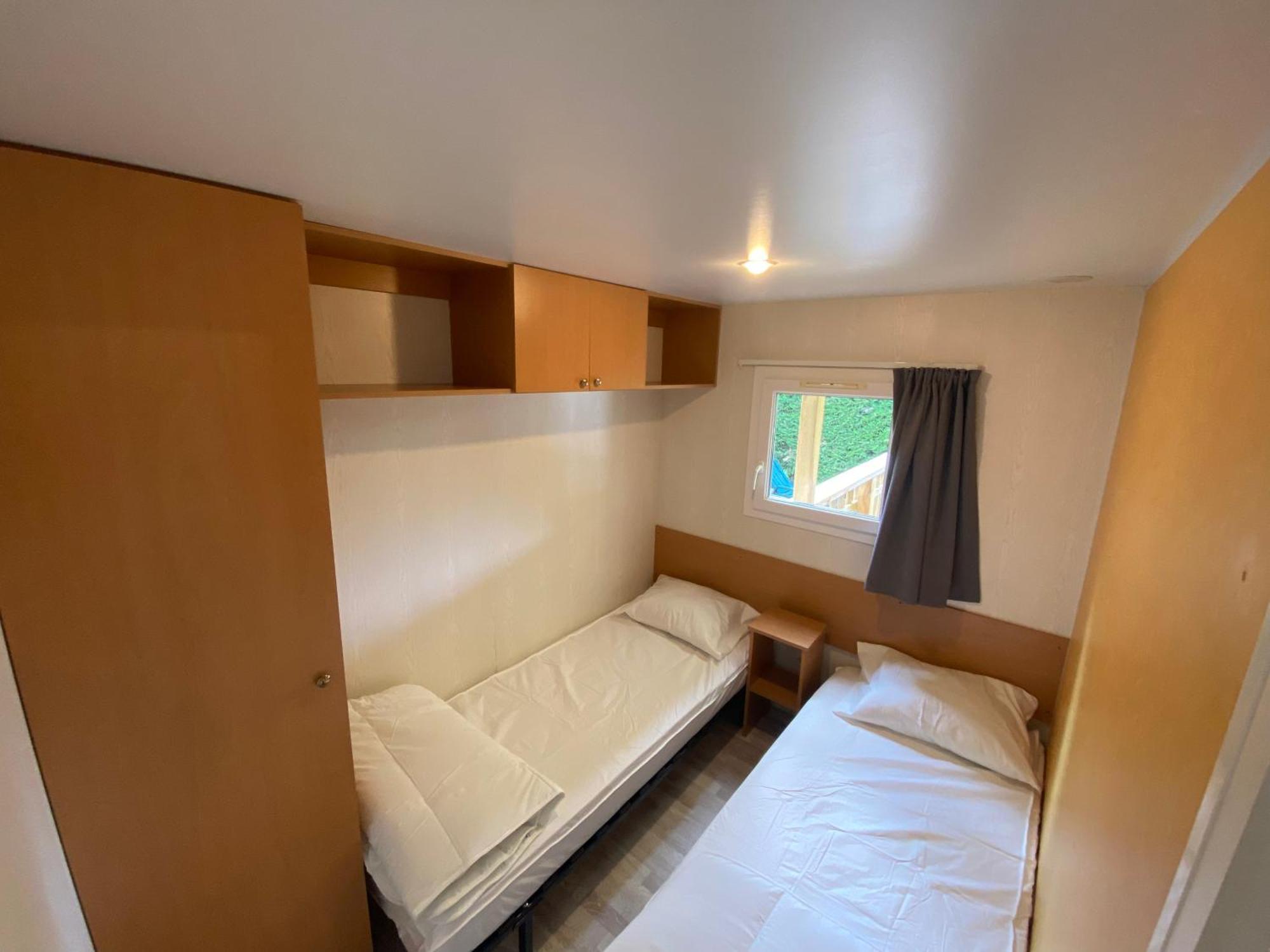 Hotel Complexe Les 4 Saisons Oust Zewnętrze zdjęcie