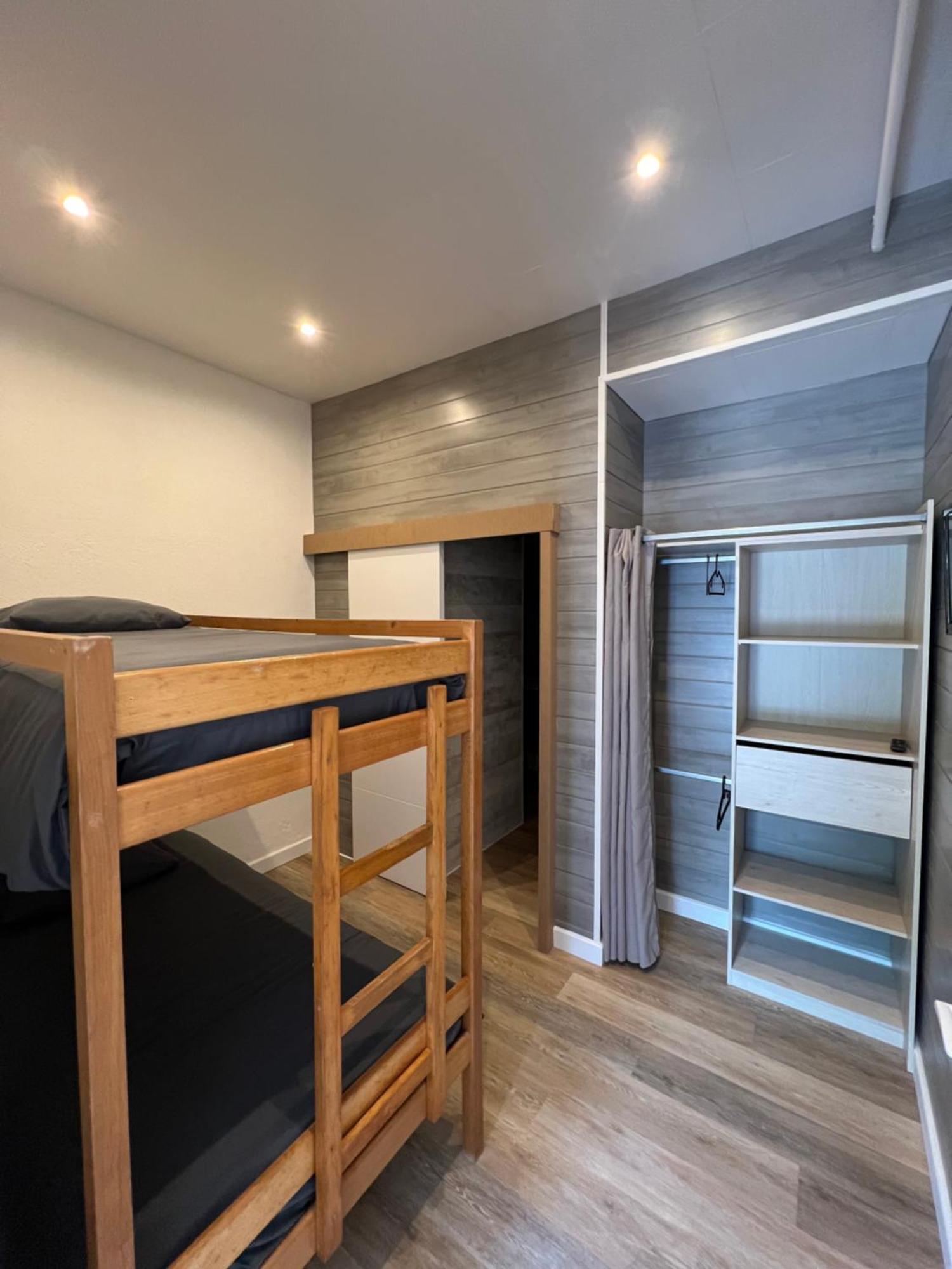 Hotel Complexe Les 4 Saisons Oust Zewnętrze zdjęcie