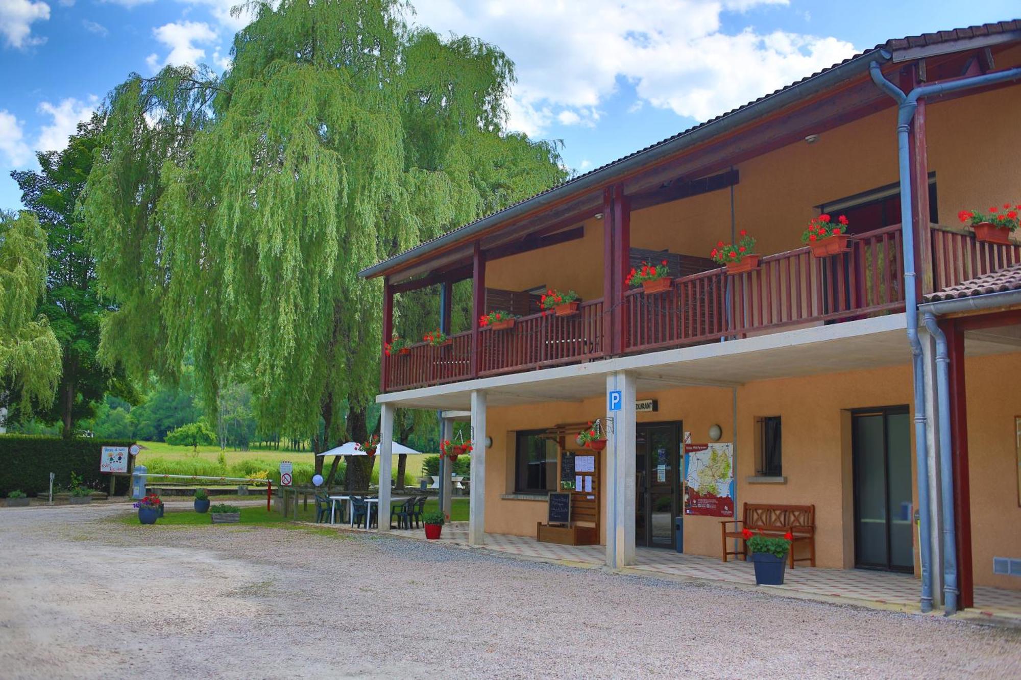 Hotel Complexe Les 4 Saisons Oust Zewnętrze zdjęcie
